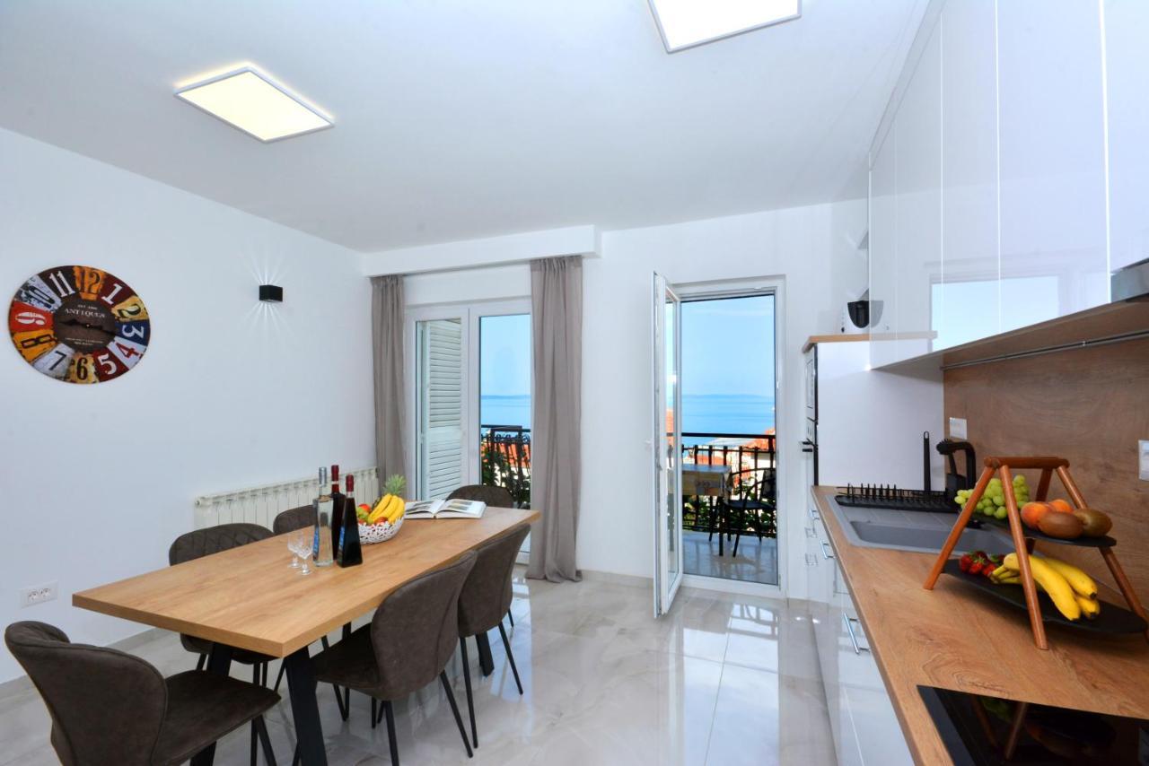 Apartments Radeljic Podstrana Eksteriør billede