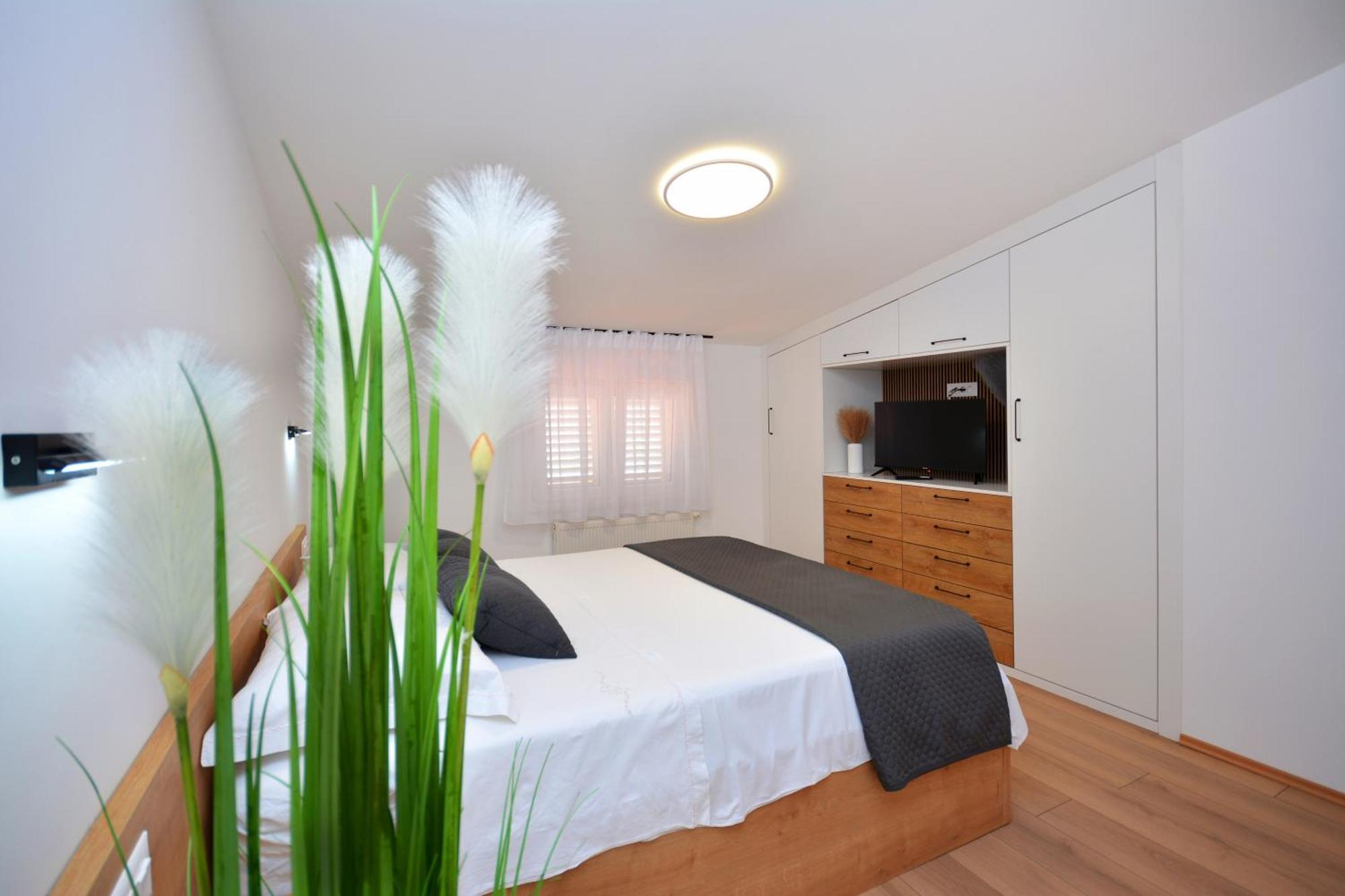 Apartments Radeljic Podstrana Eksteriør billede
